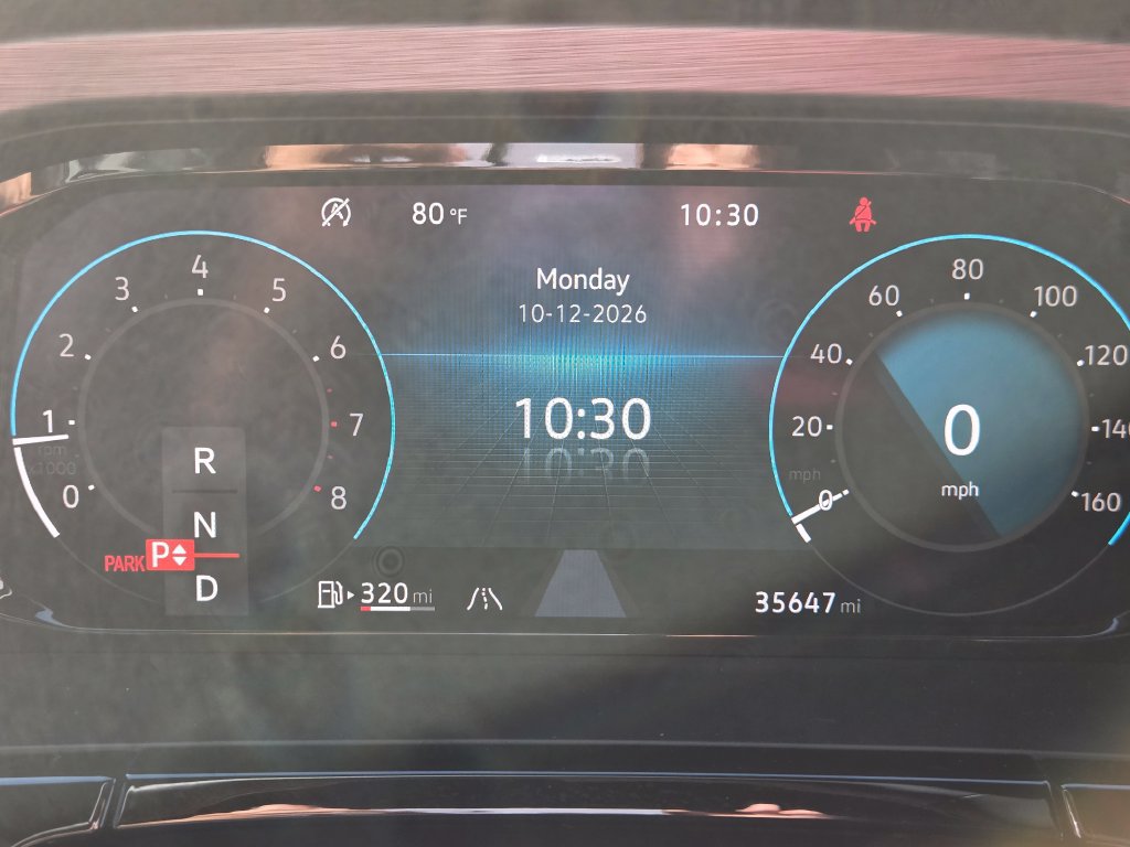 Used 2024 Volkswagen Atlas Cross Sport SE w/ Panoramic Sunroof Package FWD image 27