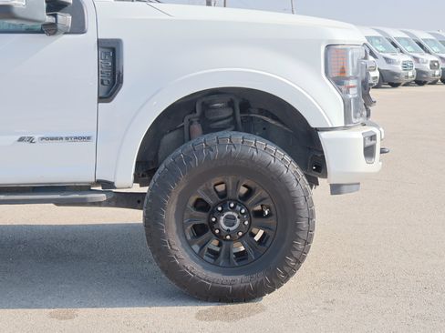 Certified 2022 Ford F250 Lariat w/ Tremor Off-Road Package image 12