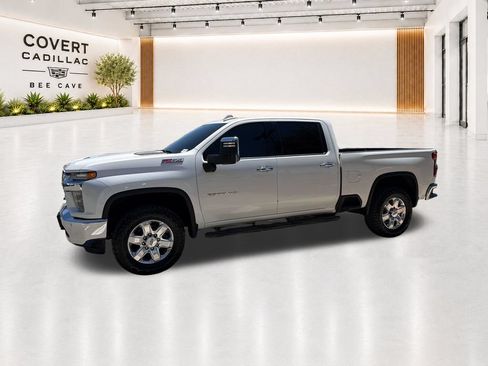Used 2020 Chevrolet Silverado 2500 LTZ w/ LTZ Premium Package AWD/4WD image 5