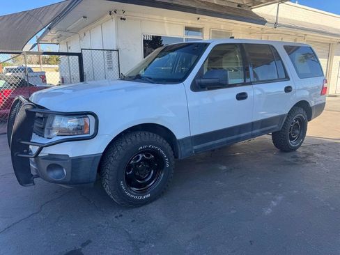 Used 2016 Ford Expedition XL image 1