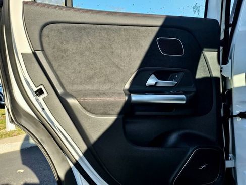 New 2025 Mercedes-Benz GLA 35 AMG 4MATIC image 25