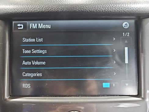 Certified 2018 Chevrolet Cruze LT w/ LT Convenience Package FWD image 27