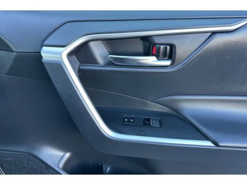 Certified 2024 Toyota RAV4 XLE image 20
