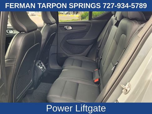 Certified 2024 Volvo XC40 B5 Plus image 15