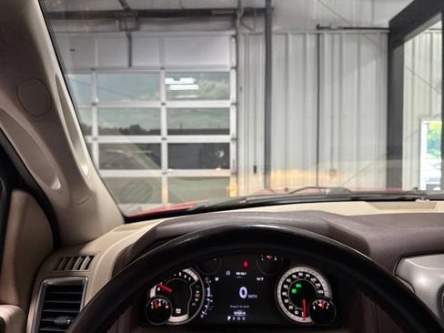 Used 2017 RAM 1500 Big Horn AWD/4WD image 6