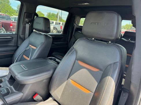 Used 2024 GMC Sierra 2500 AT4 w/ AT4 Premium Plus Package AWD/4WD image 12