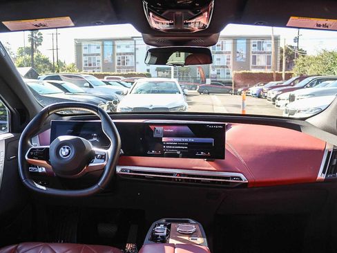 Certified 2023 BMW iX xDrive50 w/ Premium Package image 12