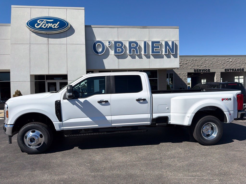 New 2027 Ford F350 XL AWD/4WD image 2