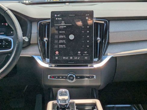 New 2026 Volvo XC90 T8 Ultra w/ Protection Package Premier AWD/4WD image 20