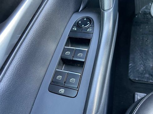 Used 2025 MAZDA CX-50 AWD 2.5 S w/ Preferred Package image 19