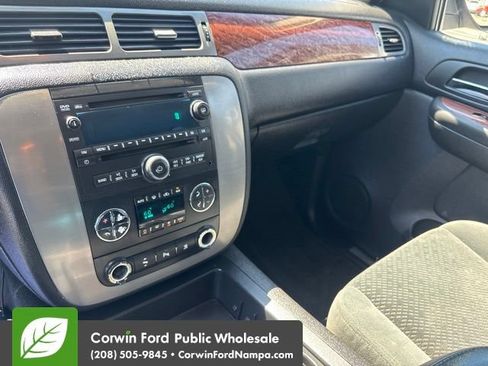 Used 2008 GMC Yukon SLE w/ Convenience Package AWD/4WD image 21