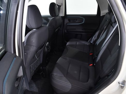 Used 2024 Ford Bronco Sport Badlands image 16