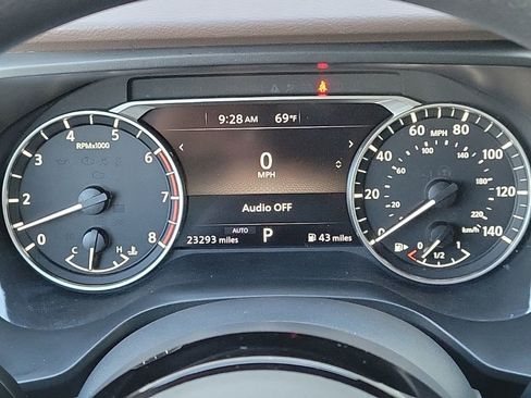 Certified 2023 Nissan Rogue SV image 29