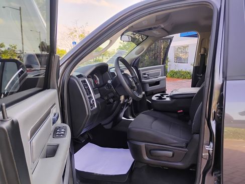 Used 2019 RAM 1500 Classic Warlock RWD image 13