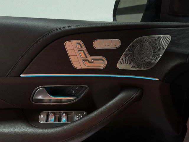Used 2021 Mercedes-Benz GLE 350 4MATIC image 21