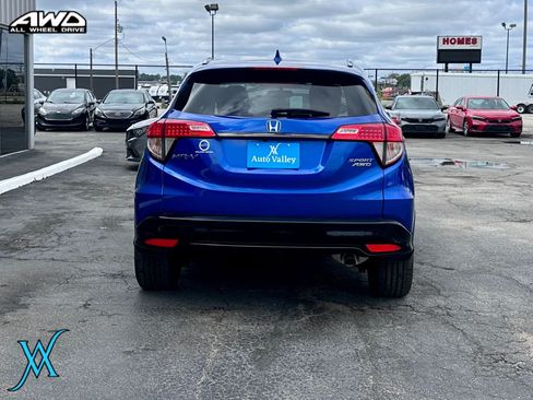 Used 2022 Honda HR-V Sport image 6