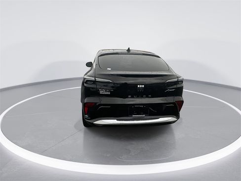 Used 2024 Buick Envista Avenir image 7