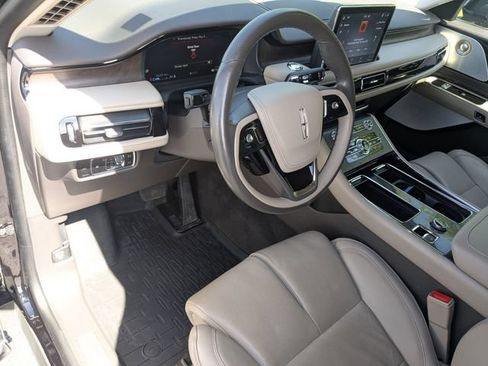 Used 2023 Lincoln Aviator Reserve w/ Equipment Group 201A AWD/4WD image 10