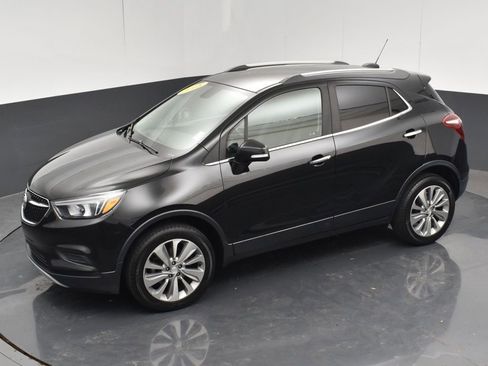 Used 2018 Buick Encore Preferred AWD/4WD image 31