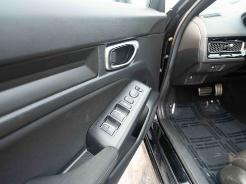 Certified 2025 Honda Civic Sport image 7