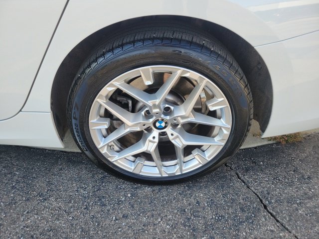 Used 2026 BMW 330i xDrive Sedan AWD/4WD image 13