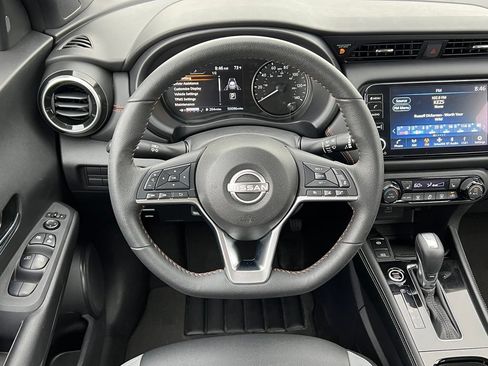 Used 2024 Nissan Kicks SR w/ SR Premium Package FWD image 36