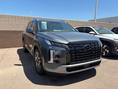 Used 2025 Hyundai Palisade SEL FWD image 1