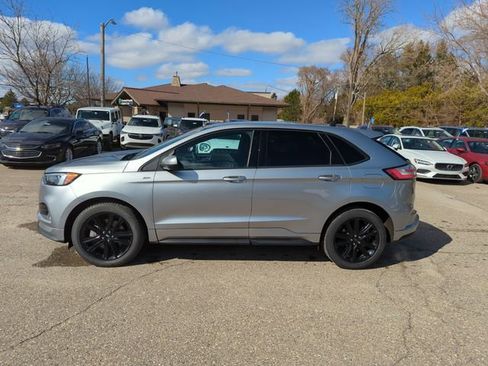 Certified 2023 Ford Edge ST-Line image 2