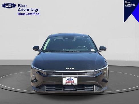 Used 2025 Kia K4 FWD image 3