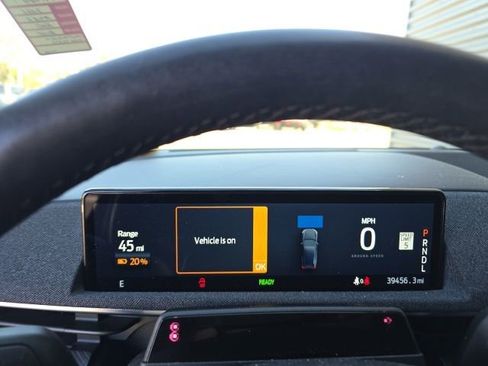 Used 2021 Ford Mustang Mach-E Premium image 17