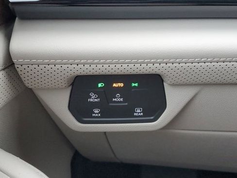 New 2026 Volkswagen Atlas SE image 33