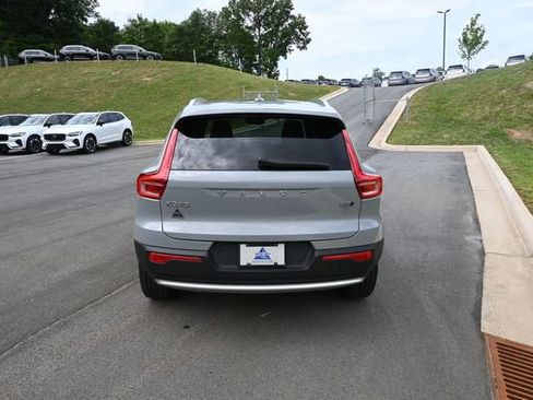 Used 2024 Volvo XC40 B5 Plus w/ Protection Package Premier AWD/4WD image 16