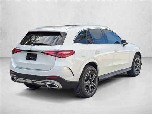 New 2026 Mercedes-Benz GLC 300 4MATIC image 2