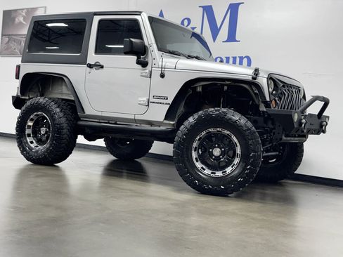 Used 2012 Jeep Wrangler Sport image 2