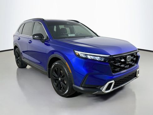 Used 2023 Honda CR-V Sport Touring image 3