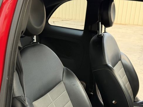 Used 2013 FIAT 500 Turbo w/ Beats Audio Pkg FWD image 23