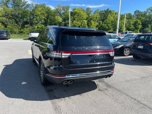 Used 2024 Lincoln Aviator Reserve AWD/4WD image 7