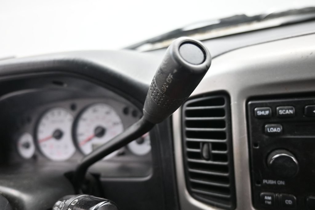 Used 2003 Ford Escape Limited FWD image 19
