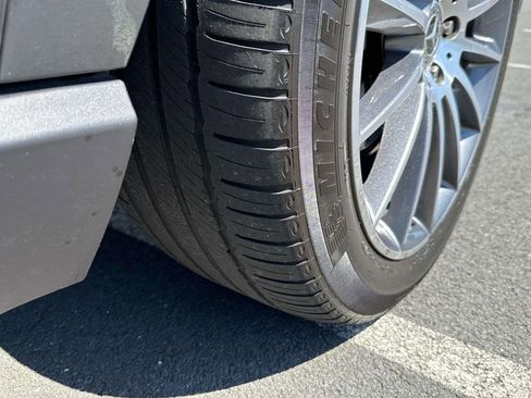 Used 2022 Mercedes-Benz GLE 350 4MATIC image 18