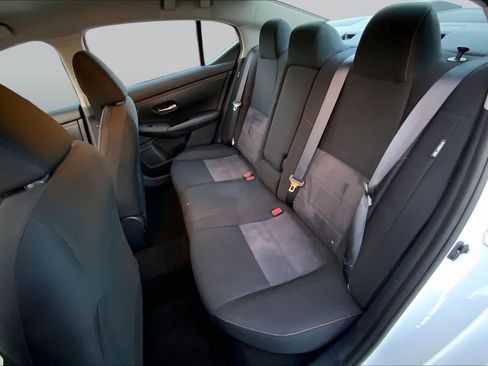 Used 2025 Nissan Sentra SR w/ Midnight Edition FWD image 19