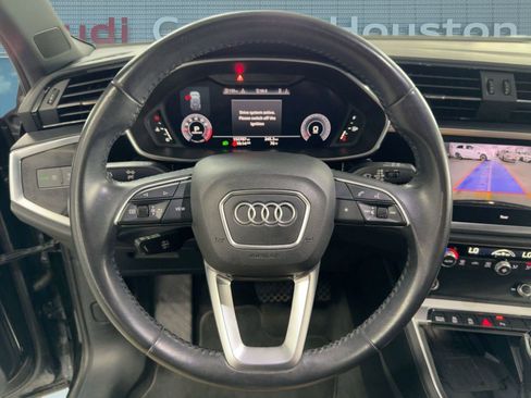 Used 2019 Audi Q3 2.0T Premium Plus w/ Premium Plus Package image 16