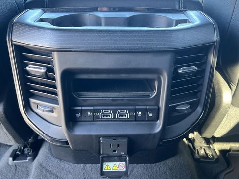Used 2024 RAM 1500 Limited image 27