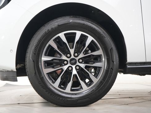 Used 2025 Ford Expedition Max Platinum image 38