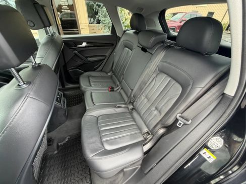 Used 2019 Audi Q5 2.0T Premium Plus AWD/4WD image 21