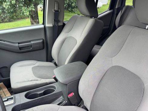Used 2013 Nissan Xterra S w/ Value Package AWD/4WD image 10