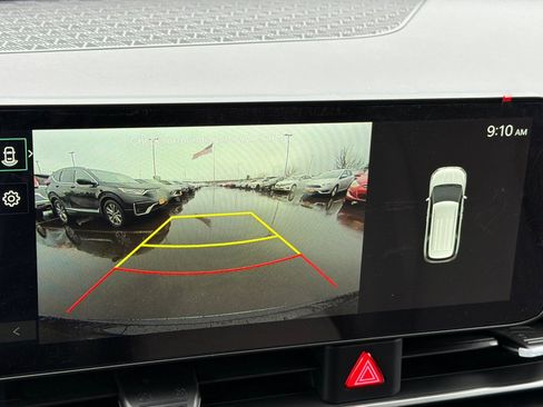 New 2026 Kia Carnival LXS image 18