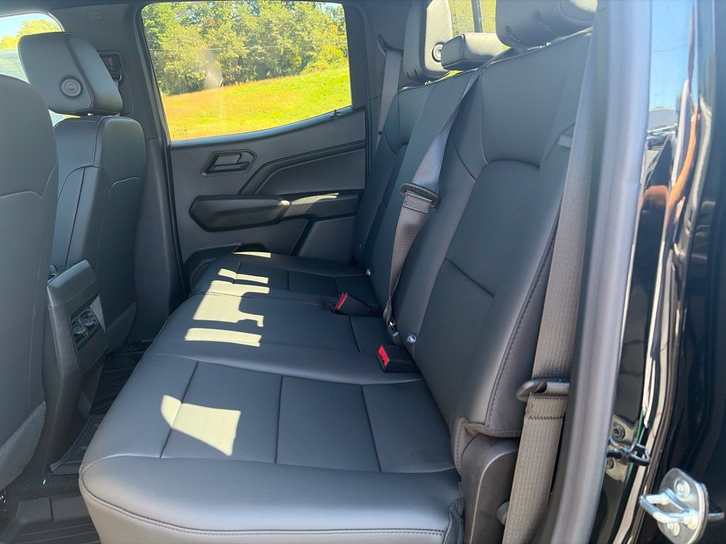 New 2026 Chevrolet Colorado Trail Boss AWD/4WD image 32