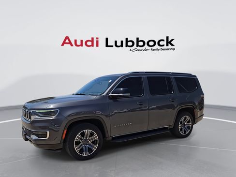 Used 2023 Jeep Wagoneer 2WD w/ Premium Group I image 5