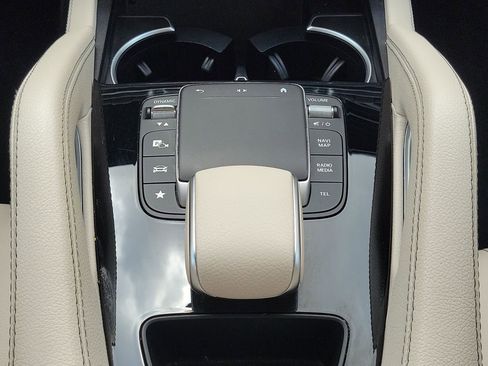 Certified 2022 Mercedes-Benz GLE 350 image 22