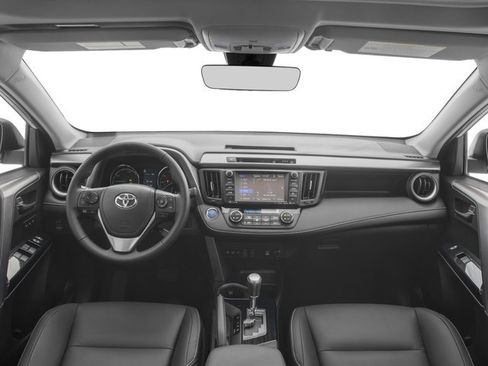 Certified 2018 Toyota RAV4 Limited w/ Advanced Technology Package image 8